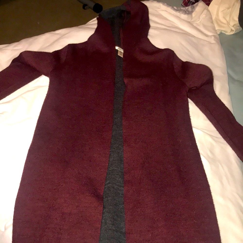 Burgundy cardigan good condition